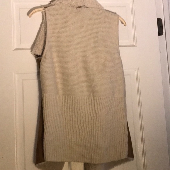 Suede / fur vest - Picture 4 of 4